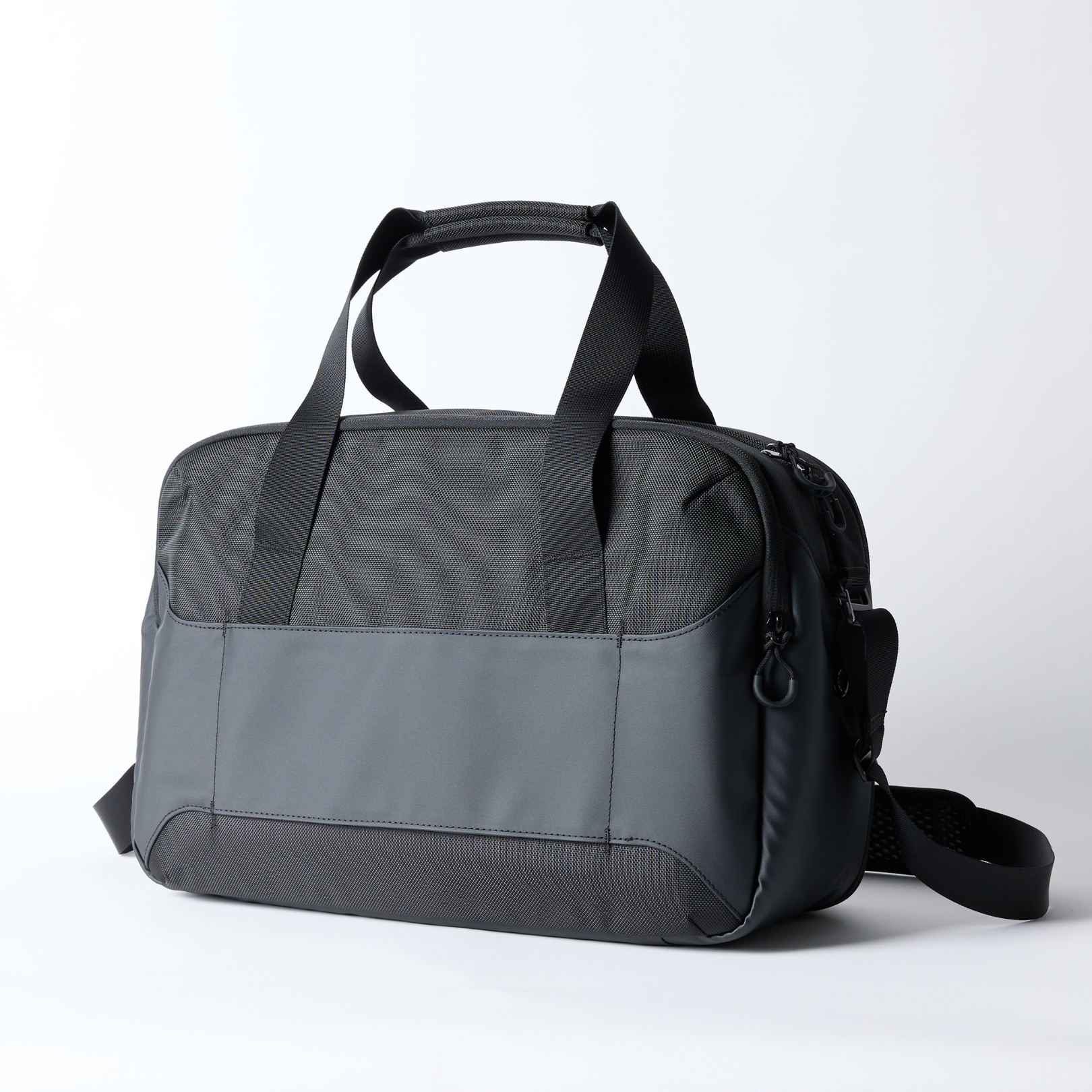 Voyager Duffel